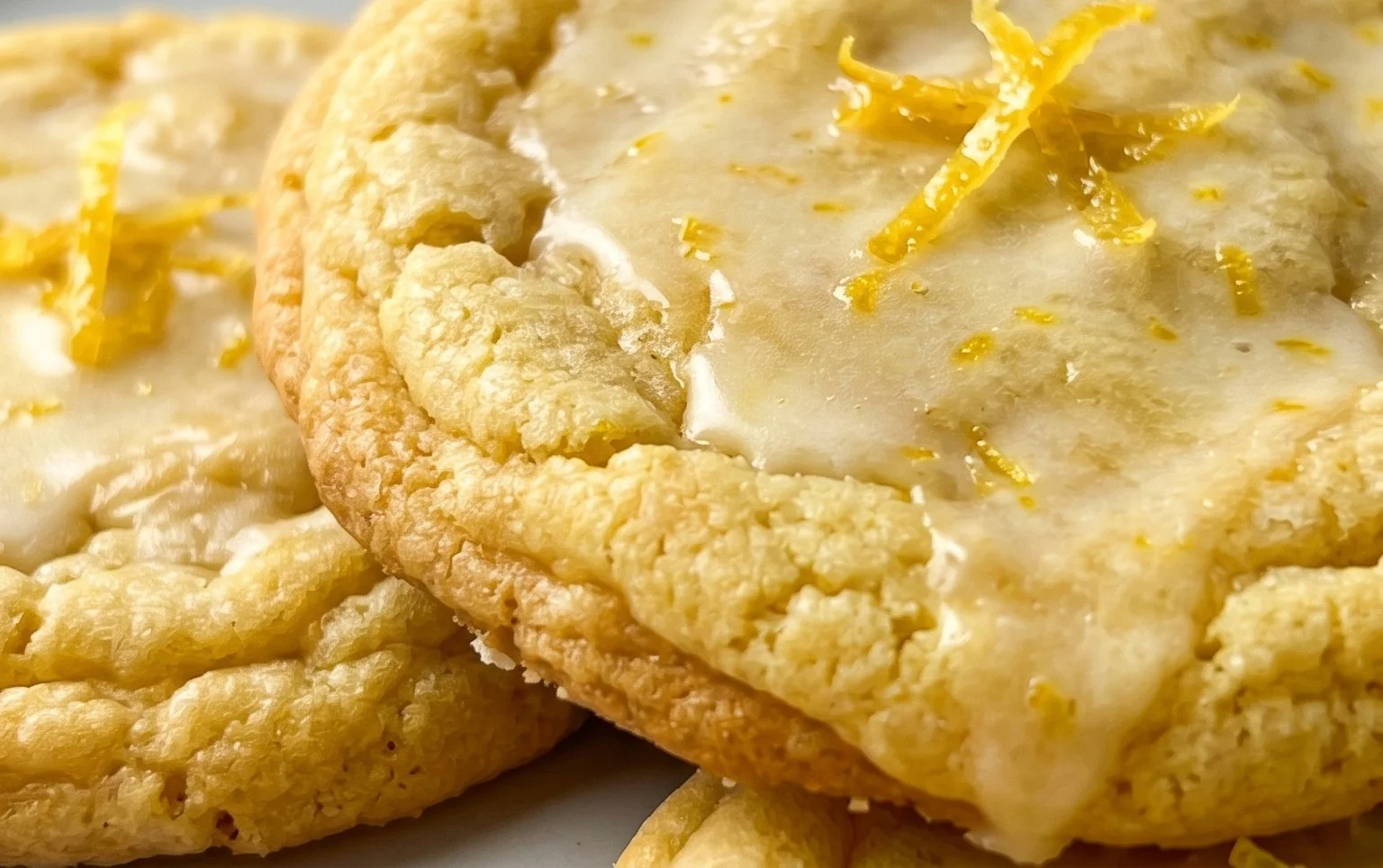 Soft & Chewy Lemon Cookies