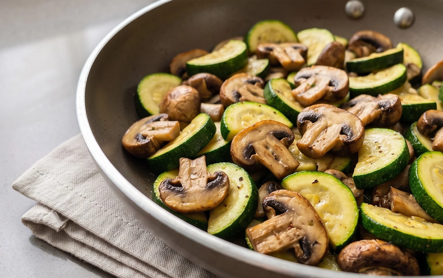 Skillet Zucchini and Mushrooms